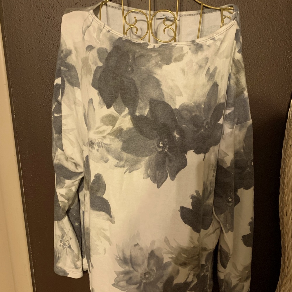 Off shoulder top